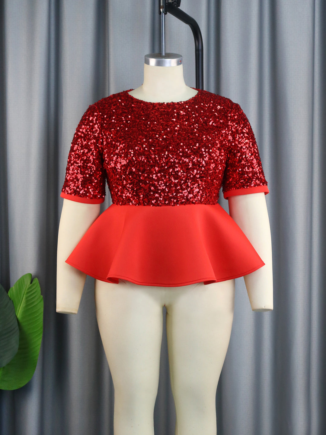 Dame Elegant glitrende top med peplum kant Skovae