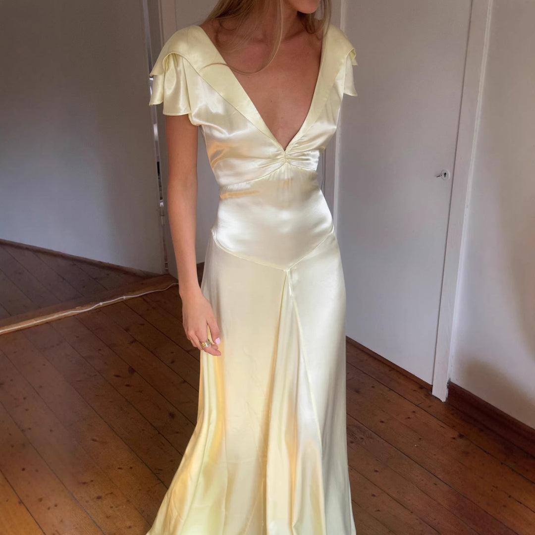 Dame Elegant og flydende Satin- jumpsuit Skovae