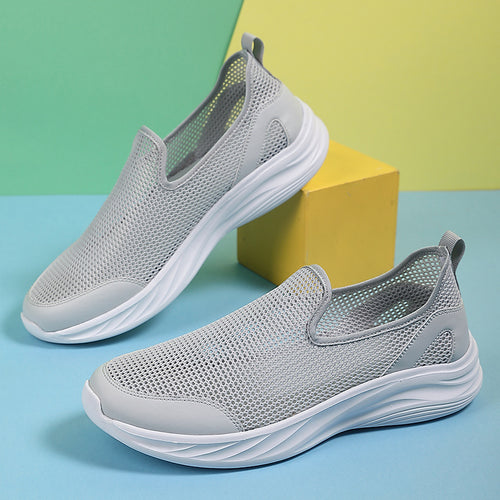 Herrer nan åndbar net-sportsko med slip-on form og stødabsorberende sål Skovae