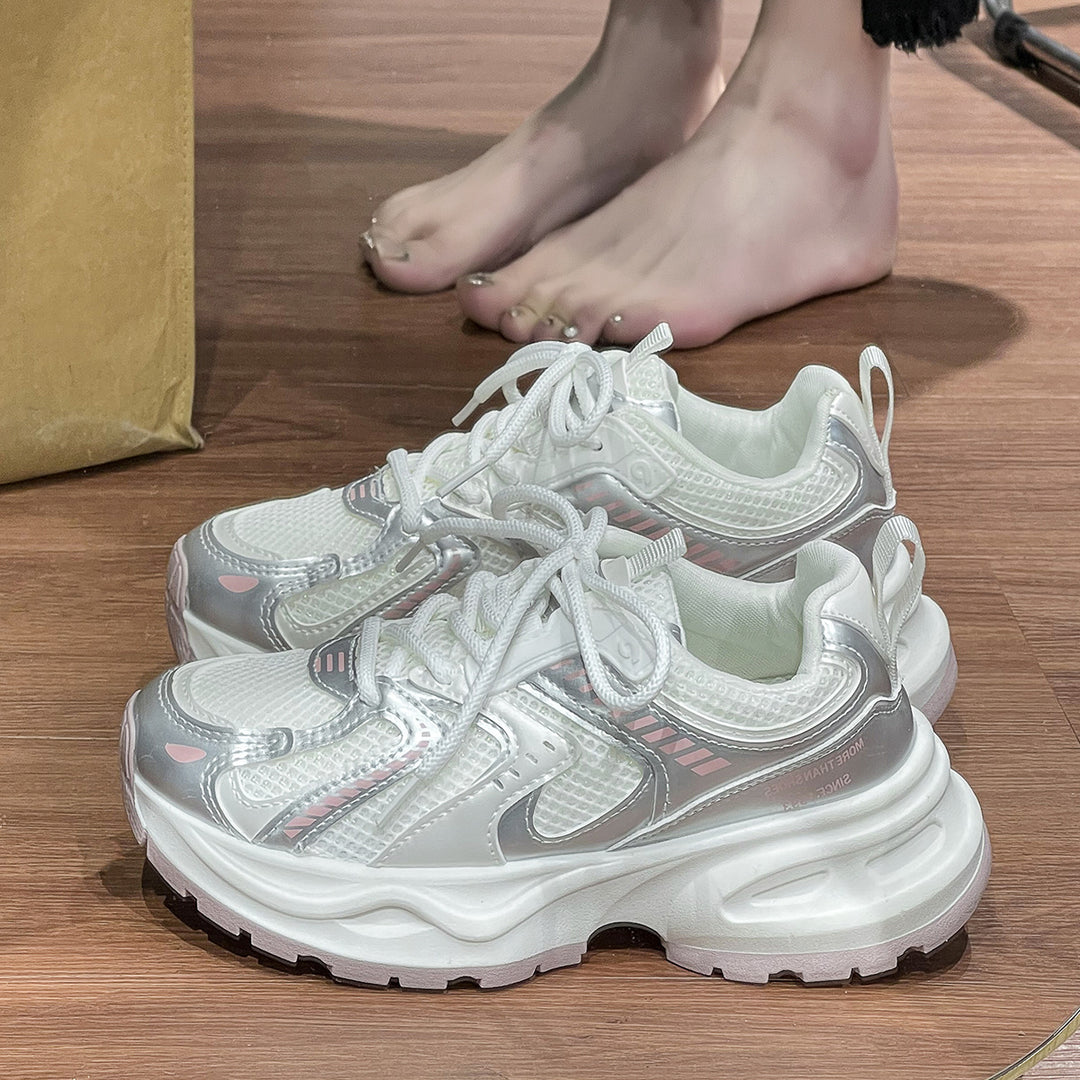 Dame Sporty Sneakers med åndbart mesh-overflade og innovativ støddæmpningsteknologi Stilla