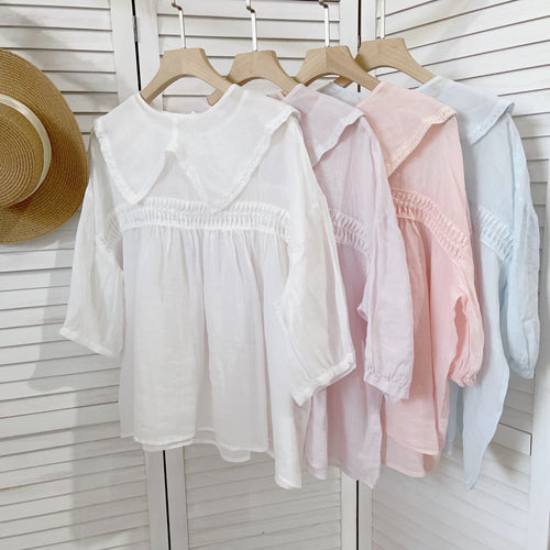 Femme Knapstribe Bluse med sarte Krave Stilla