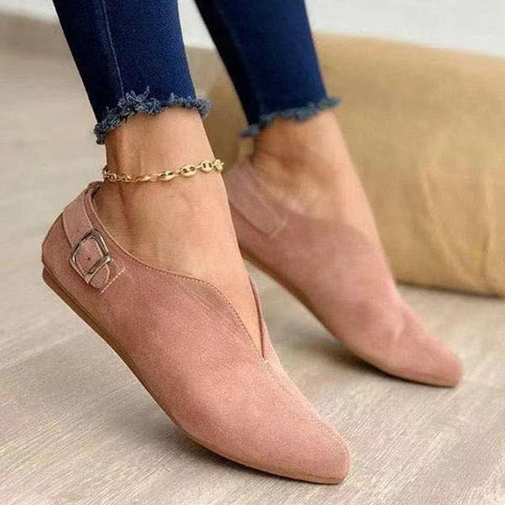 Dame mode Mokkasiner med elegant remdesign og perfekt pasform Stilla