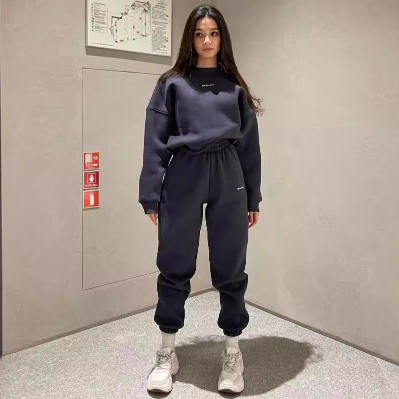 Kvinders sveddragt med moderne oversized pasform og elastisk talje Skovae