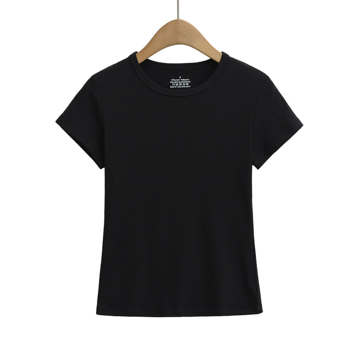 Dame Basic T-shirt med rund udskæring og tætsiddende pasform Stilla