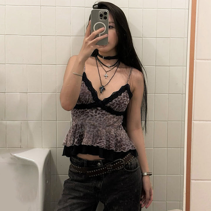 Dame Spitzetop med dyreprint og peplum-nederdel Stilla