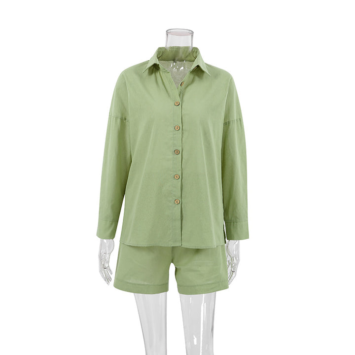 Dame afslappet shirt og shorts sæt med let stof og knapdetaljer Stilla