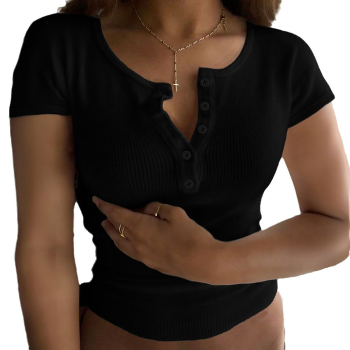 Dame Kortærmet Henley T-shirt med kvalitets ribstruktur og tilpasset udskæring Stilla