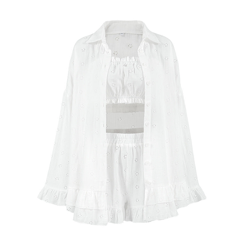 Dame afslappet sæt bestående af cropped top og shorts med flæse detaljer Stilla