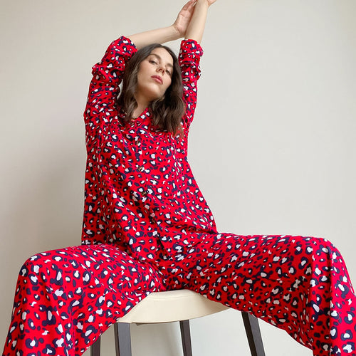 Dame jumpsuit med dyremønster og høje ribkanter Stilla