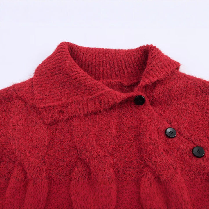 Dame grovstrikket pullover med moderne krave og knapdetaljer Stilla