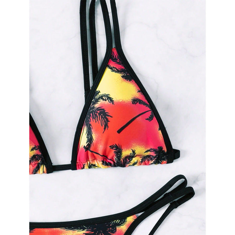 Dame triangel-bikini med stilfuld snit og palmeprint Skovae