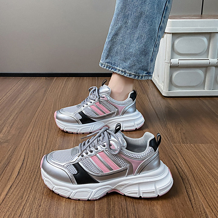 Dame Sporty løbesneakers med åndbart netoverflade og stødabsorberende fodseng Stilla