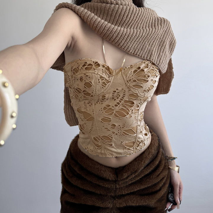 Damen Cropped Oberteil mit aufwendigem Schnitt und geschnittenen Details Skovae