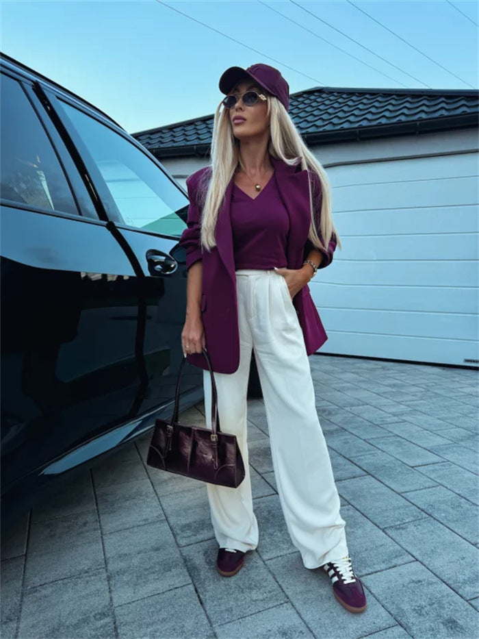 Damer fashionabel blazer med integreret hætte og stilfulde bukser Skovae