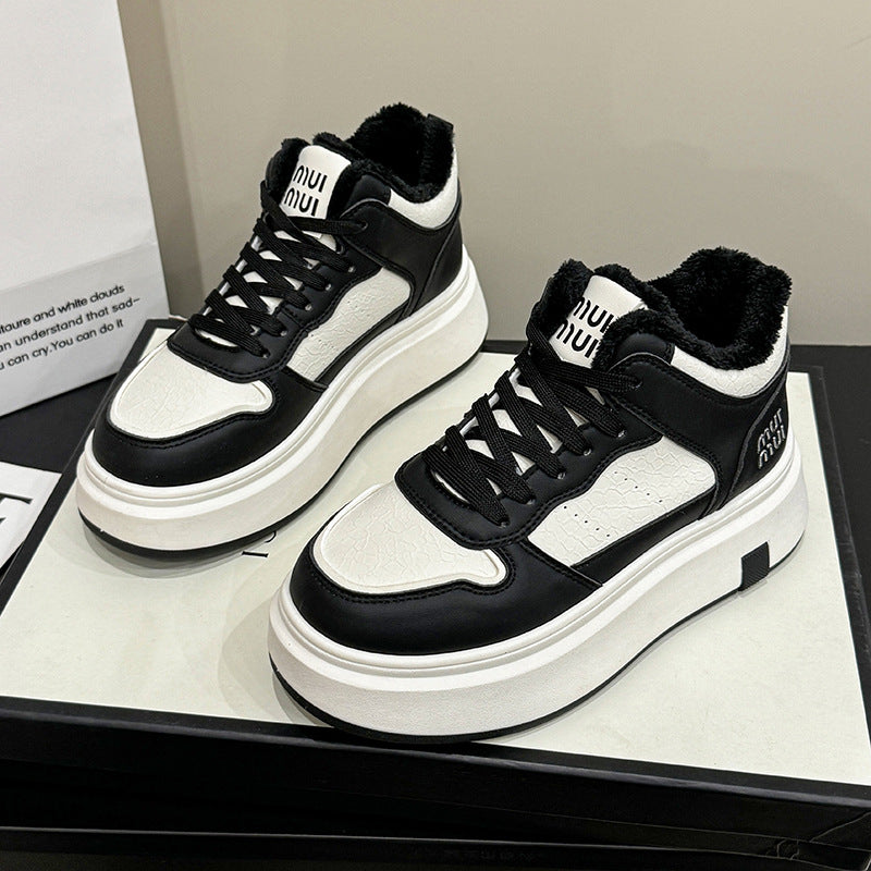 Dame Sneakers med varmt indvendigt foder og moderigtigt design Stilla