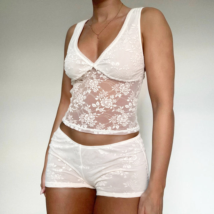Dame pyjamasæt i blonder med fine detaljer Skovae