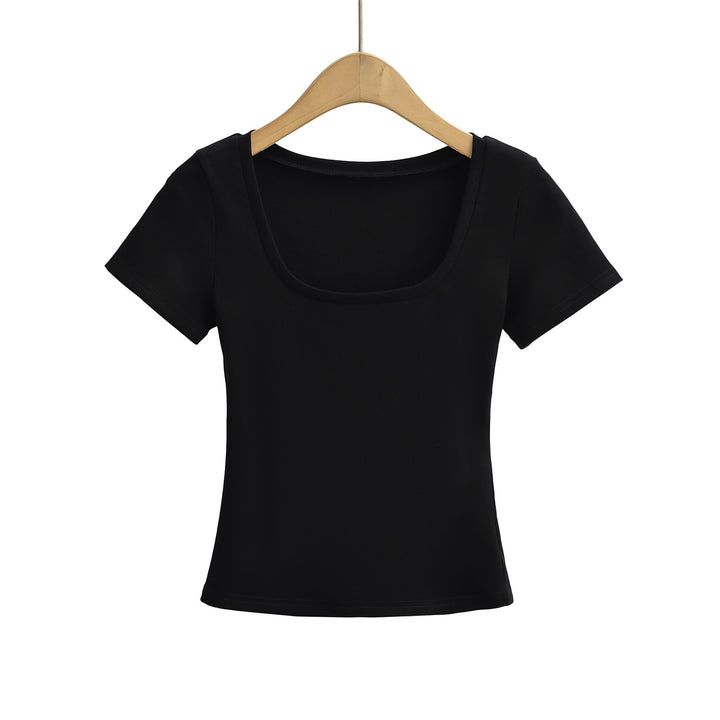 Dame tætsiddende T-shirt med rund halsudskæring og kortærmet design Stilla