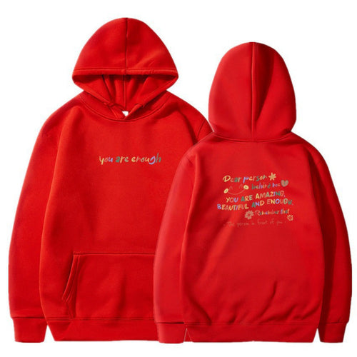 Kvinders hætte sweatshirt med motiverende print og komfortabel pasform Skovae