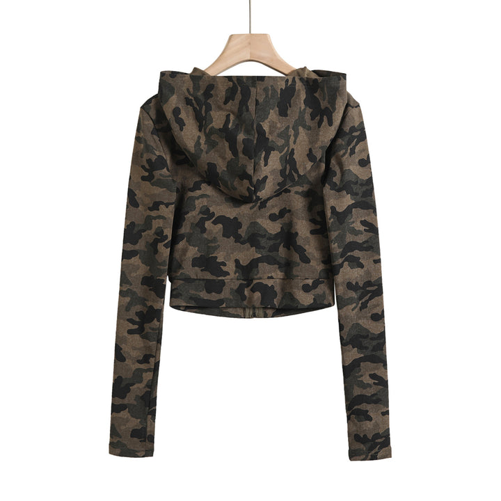 Dame cropped hoodie med trendy camouflage-design og praktisk lynlås Stilla
