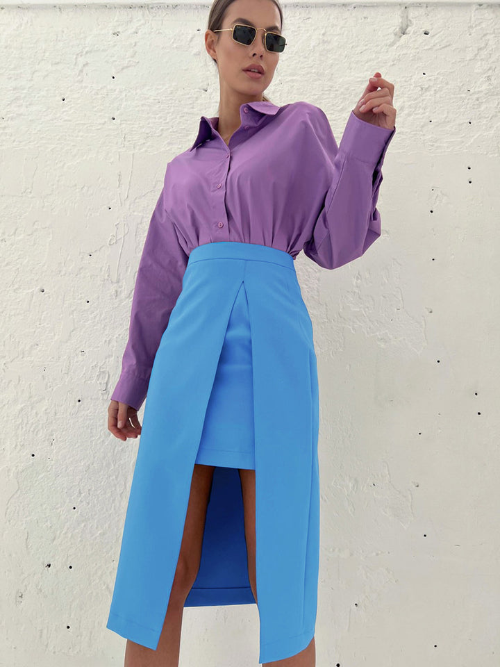 Damebluse med dekorativ split og elegant A-linje nederdel Stilla