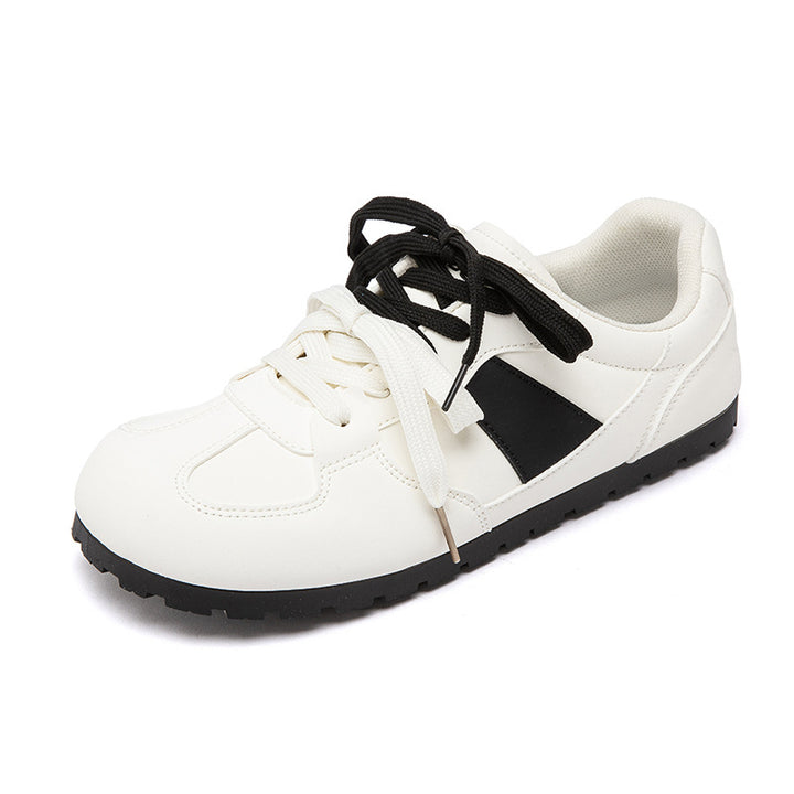Dame Sporty Sneakers med innovativt overmateriale og fleksibel såleprofil Stilla