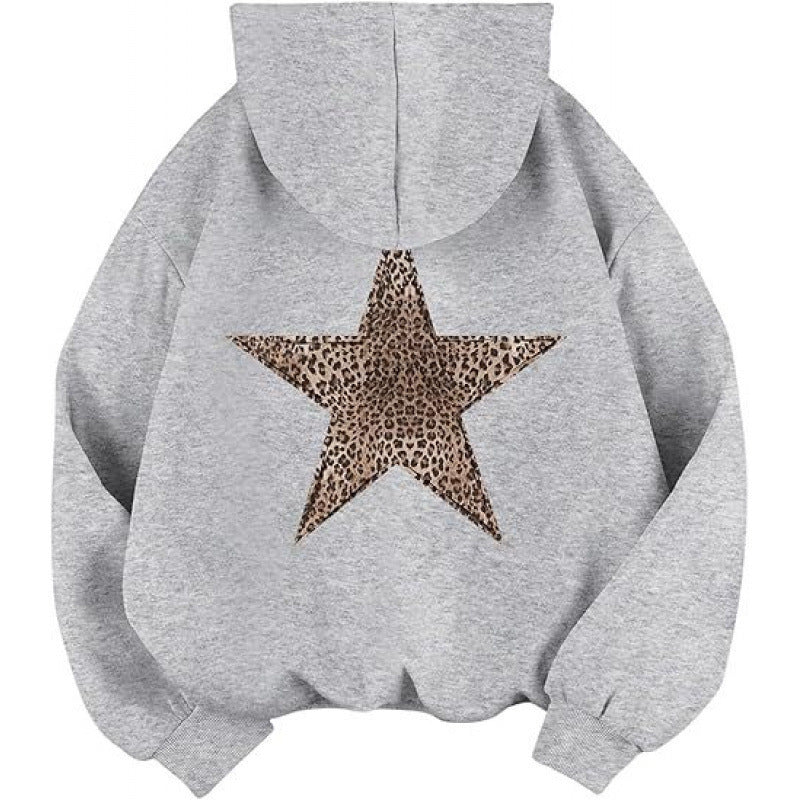 Kvinders hoodie med stilfuldt leopardstjernedesign og afslappet pasform Skovae