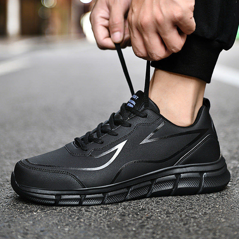 Herrer nan moderne City-Comfort sneakers med segmenteret dæmpningssål, ergonomisk memory-indersål og polstret hælkant Skovae