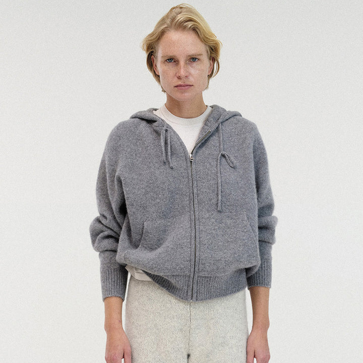 Dame afslappet zip-hoodie i blød uldblanding med praktiske lommer og elastiske manchetter Stilla