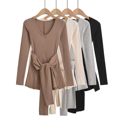 Dame longsleeve-overdel med elegant sløjfebinding og dyb V-udskæring Stilla
