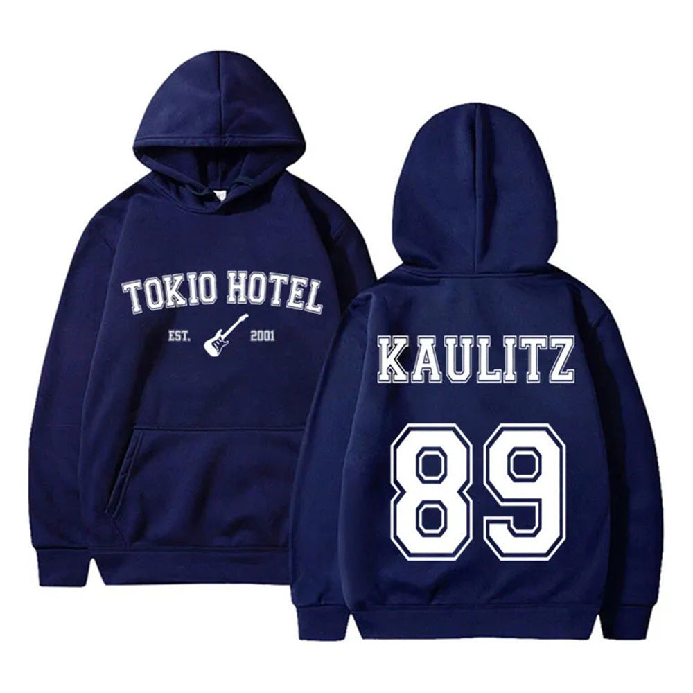 Dame hoodie med moderne bånddesign og komfortabel pasform Skovae