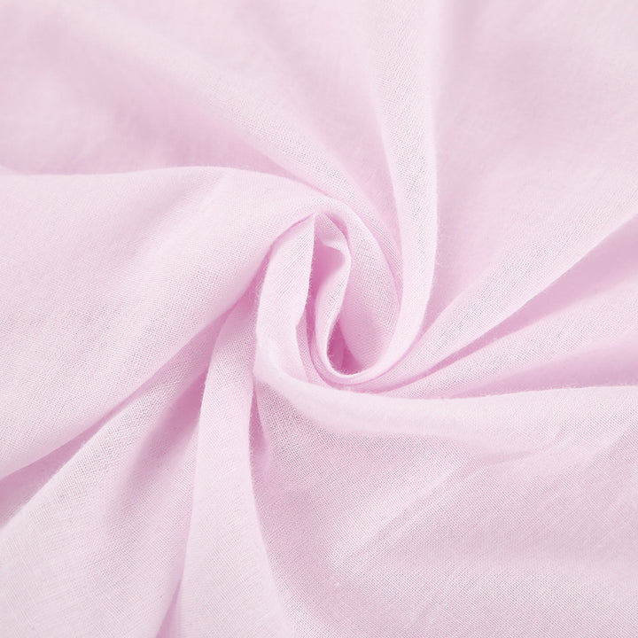 Damebluse med voluminøse flæser og elegant ståkrave Stilla
