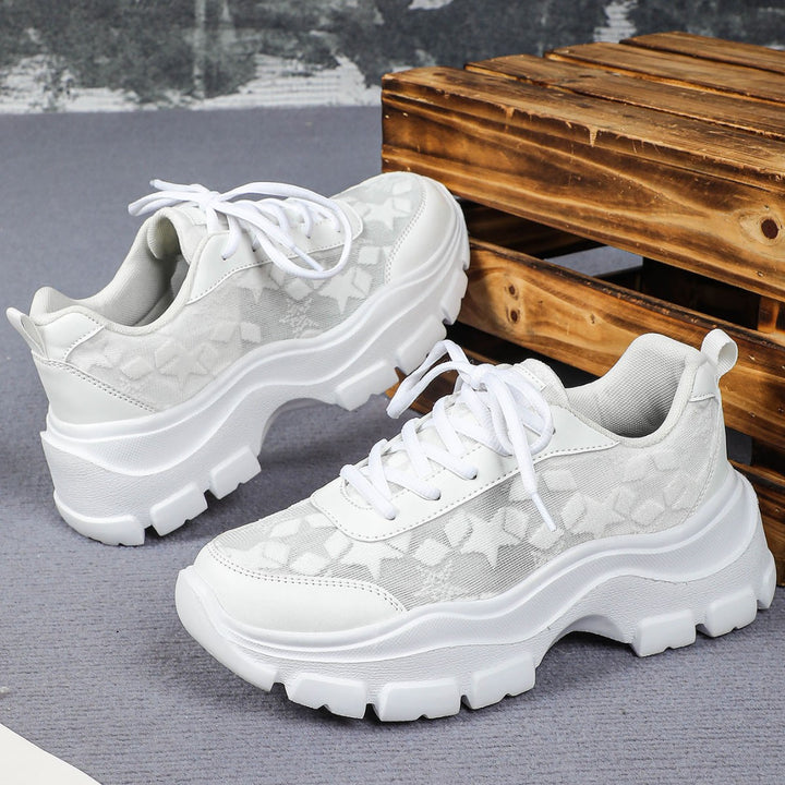 Dame luftige sneakers med trendy stjernedesign Stilla