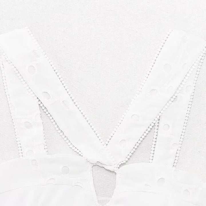 Dame Brokat-Crop-Top med elegant udfletning og dekorerede stropper Skovae