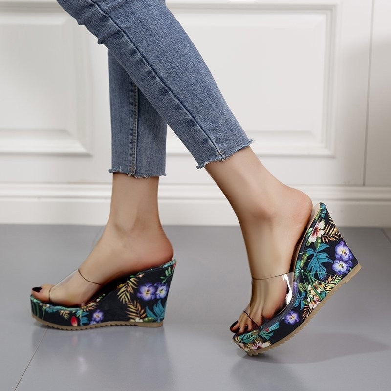 Dame nan PVC-rems kile-sandaler med blomstertrykt kile-sål og ergonomisk komfort fodseng Skovae