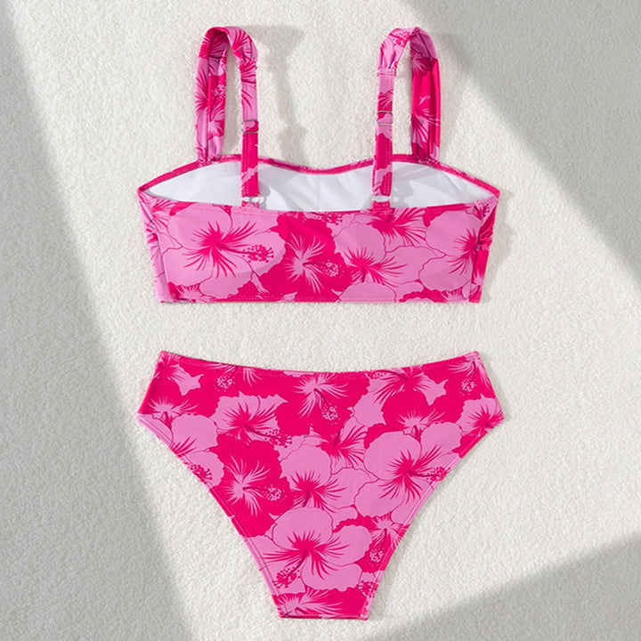 Dame Bikini-sæt med højtsiddende trusse og elegant blomsterdesign Skovae