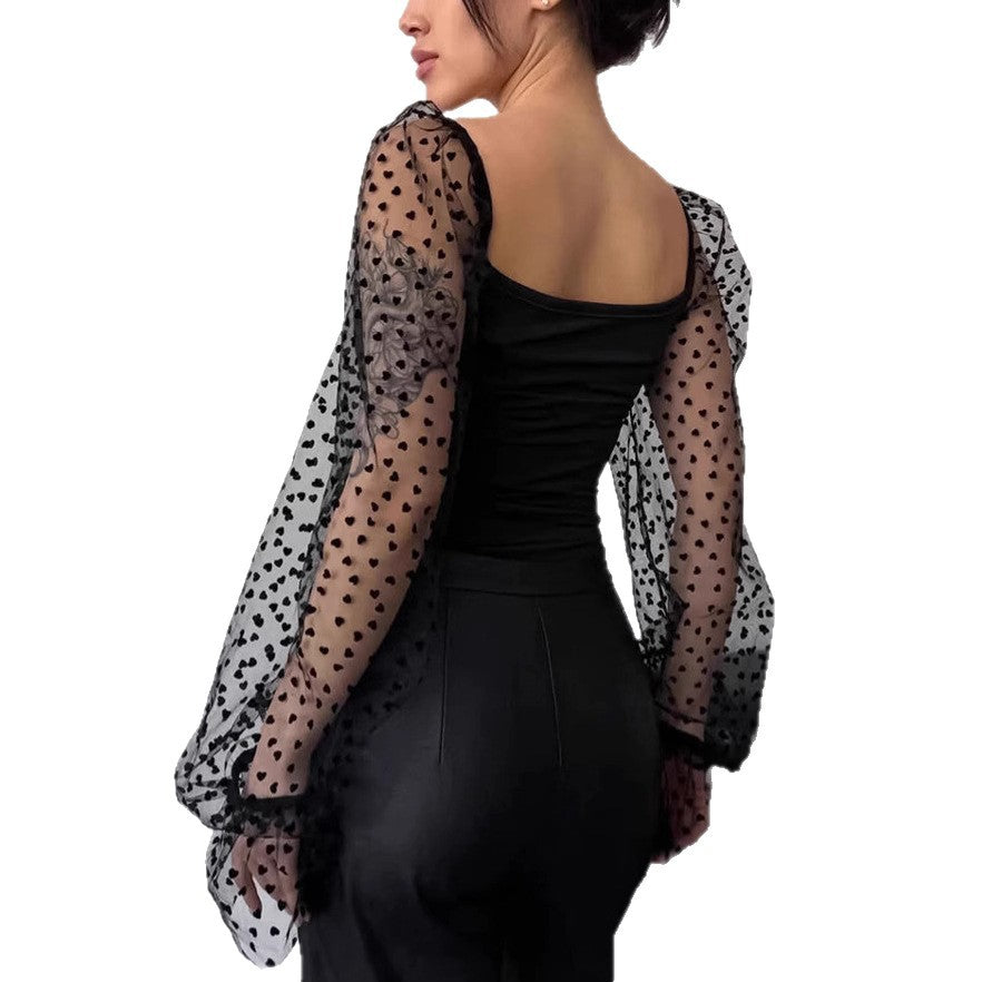 Dame body med rynkebluse i transparent lace og hjerte mønster Stilla