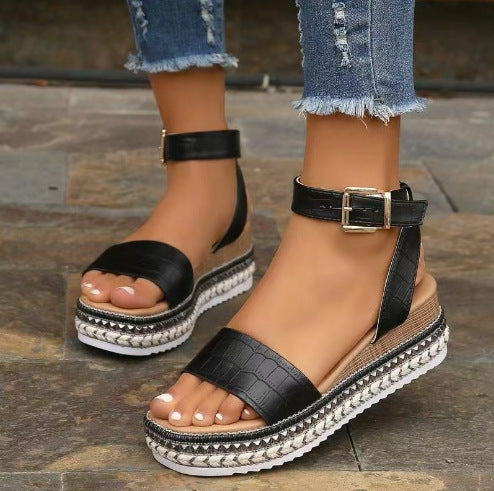 Dame mode Plateau-sandaler med elegante remme og skridsikre såler Stilla