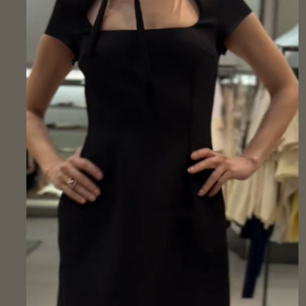 Dame elegant minikjole med skjortekrave og gennemsigtigt snit Skovae