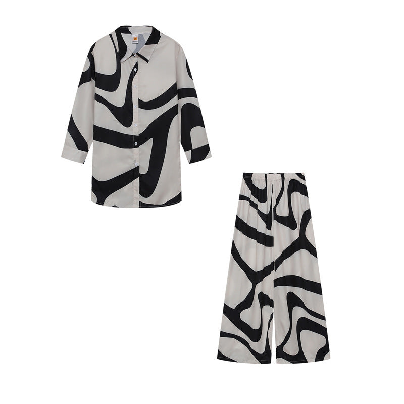 Femme Relaxed Fit Pyjama-Sæt med abstrakt mønster Stilla