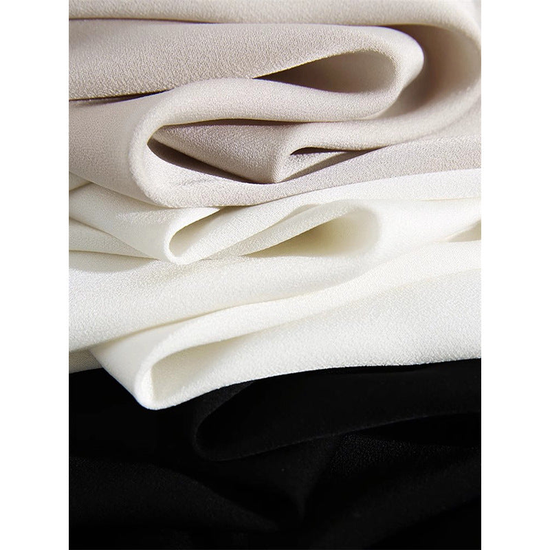 Dame moderne Bluse med sløjfe krave og elegant snit Stilla