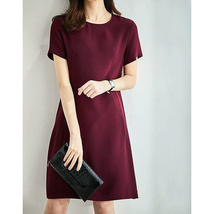 Dame Casual-kjole med moderne design Stilla