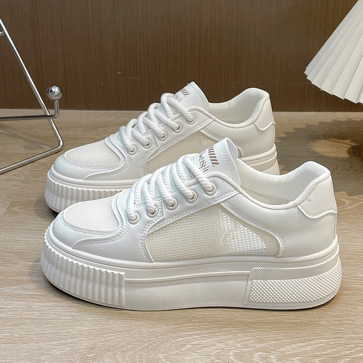 Dame Sporty Plateau-Sneakers med åndbar mesh-overflade og stabil sål Stilla