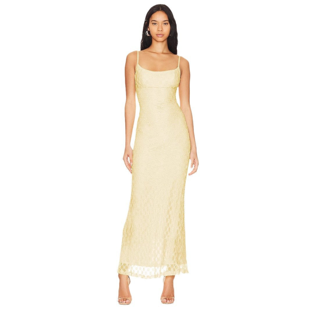 Dame elegant maxikjole med delikat broderedesign og justerbare spaghetti-stropper Stilla