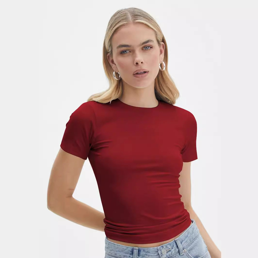 Dame tætsiddende T-shirt lavet af åndbart stretchmateriale med kortærmet design Stilla