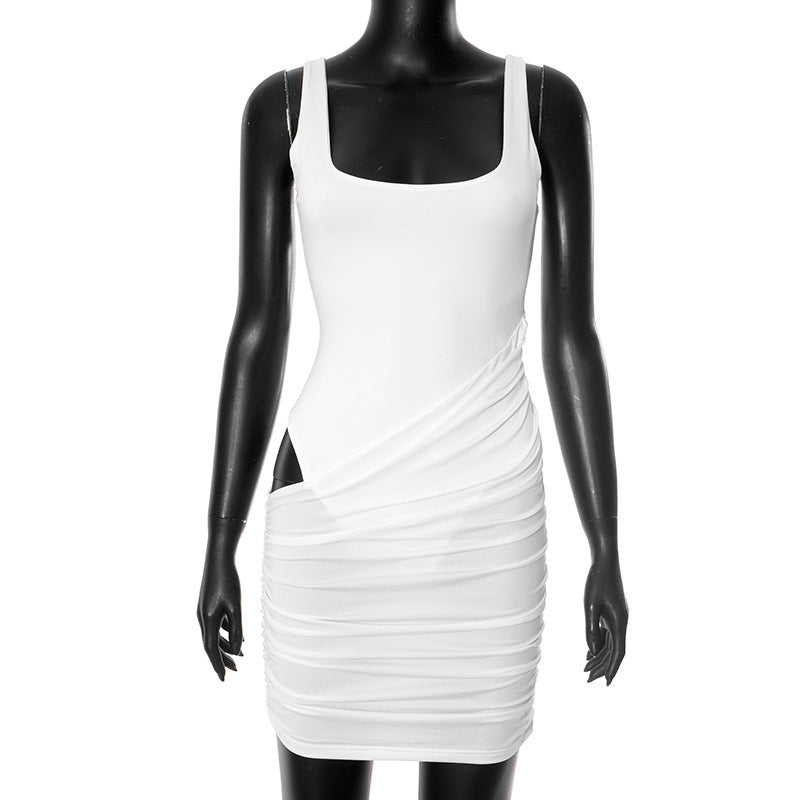 Femme Raffung Bodycon Mini Kjole med Sideudskæringer Stilla