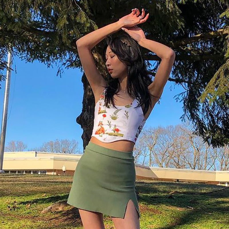 Dame Crop Top med kunstnerisk flora-design og justerbare stropper Skovae