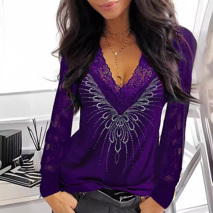 Dame spidsdetail V-hals top med rhinestone accenter Stilla