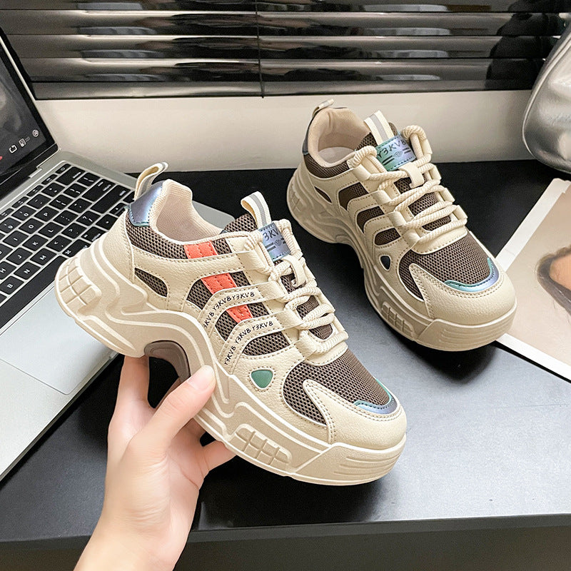Dame Sporty Sneakers med innovativt dæmpningssystem og åndbare materialer Stilla