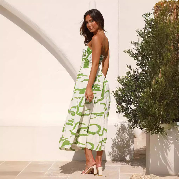 Dame maxikjole med strapless design og legende ruffle detaljer Stilla