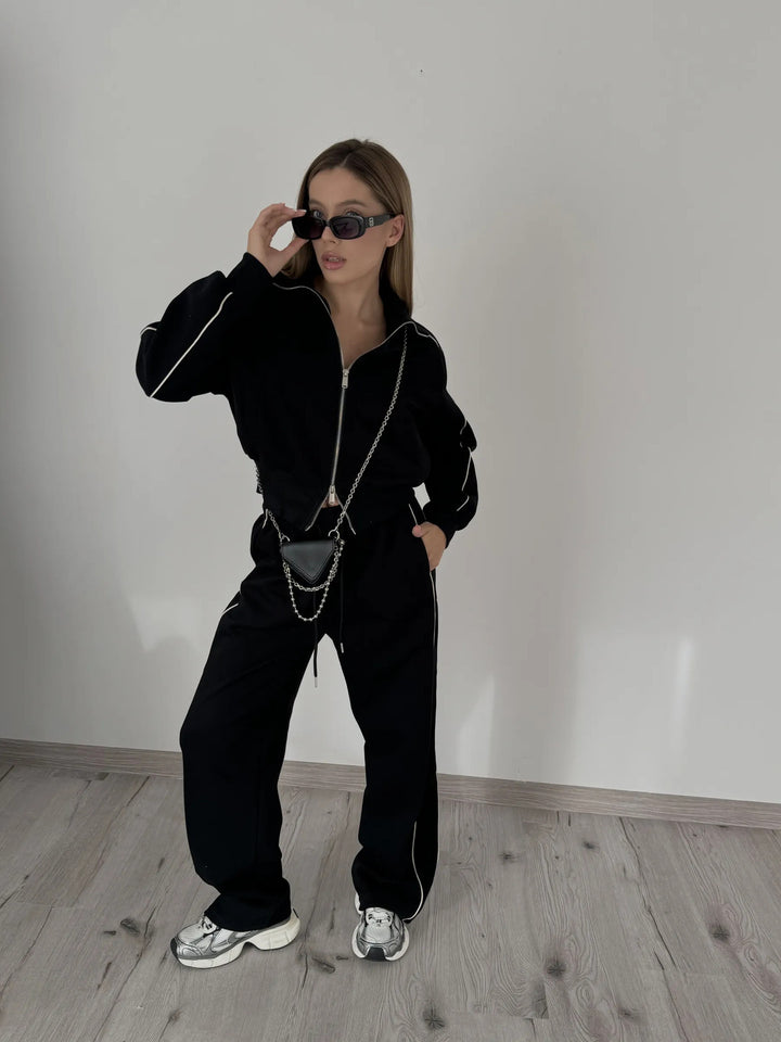 Kvinders sporty loungewear sæt med lynlås og sidelister Skovae